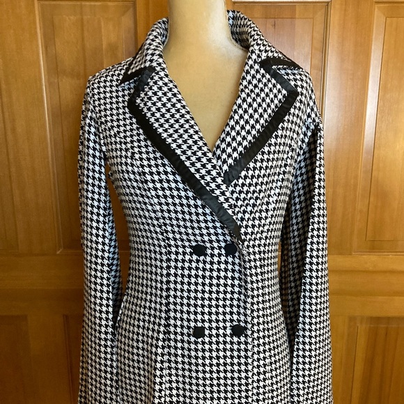 NWT, Lavishly Paris Women’s Designer Houndstooth Cloak Style Blazer. - Picture 13 of 16